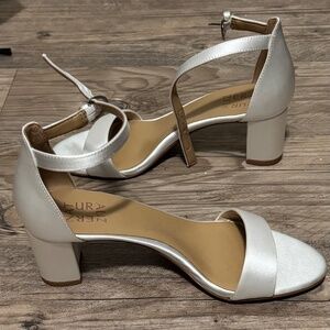 Naturalizer Vera Ankle Strap Sandal